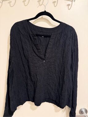 Linen Blend Black Eyelet Long Sleeve Popover Top